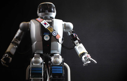 Drexel's Jaemi HUBO robotics program helps introduce science to children