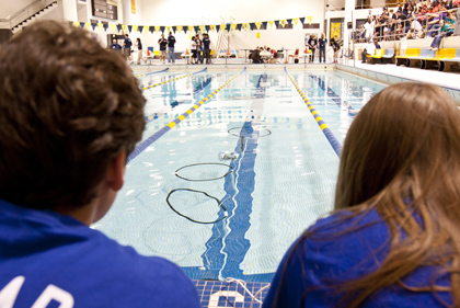Students drive their underwater robot through a series of hoops during the 2011 Greater Philadelphia Sea Perch challenge. Photo: GPSPC