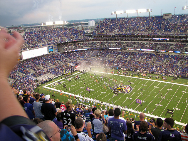 Ravens stadium, baltimore hi-res stock photography and images