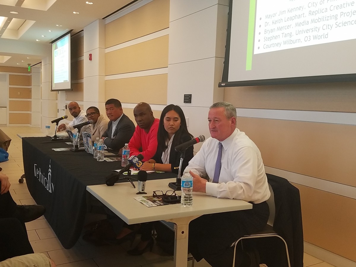 Mayor Jim Kenney sits on a panel of tech community leaders, moderated by Technical.ly Associate Editor Juliana Reyes.