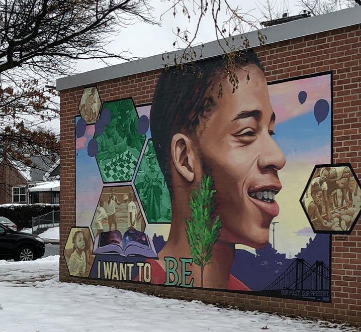 A mural at Kingswood Community Center