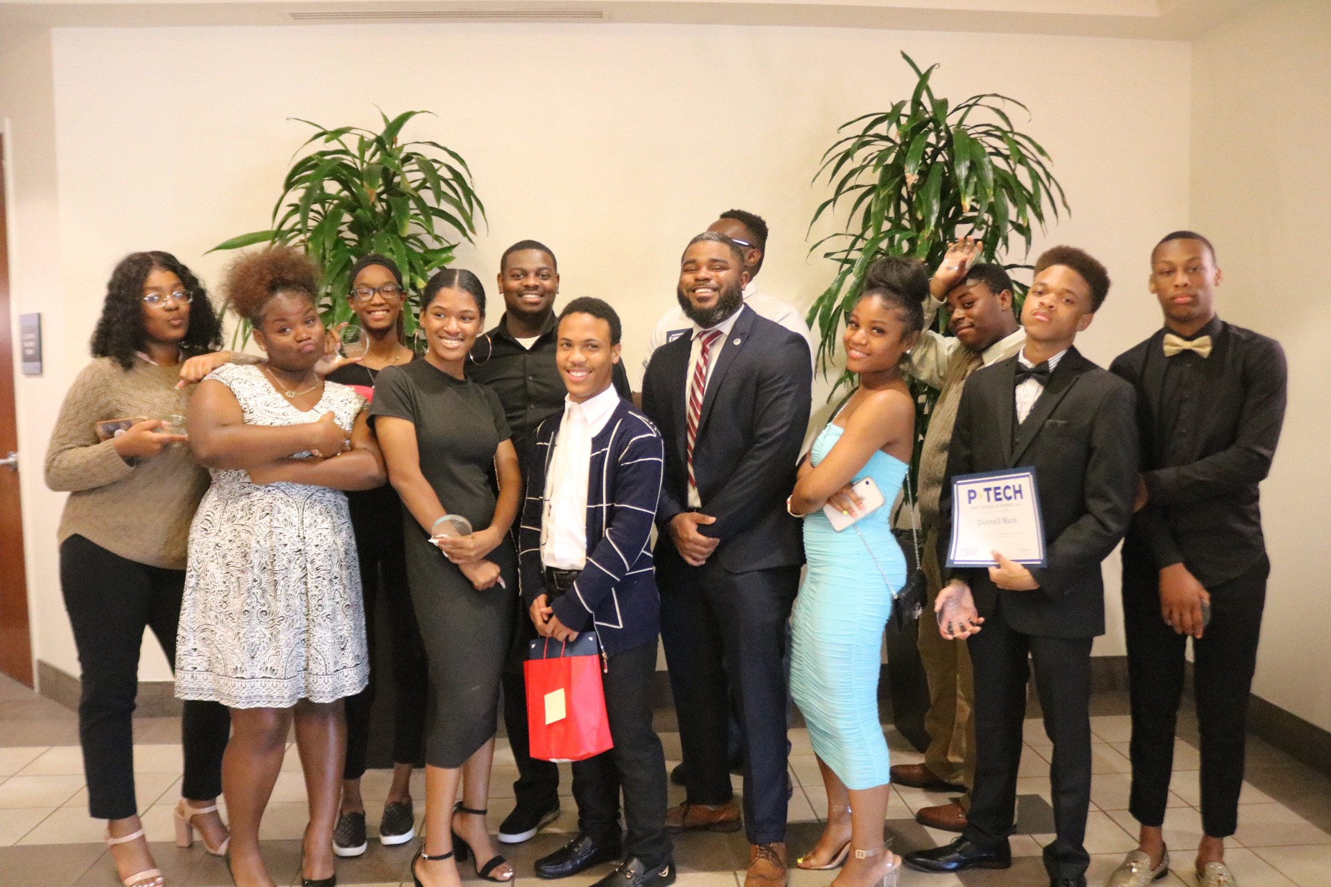 De’Rell Bonner with the inaugural cohort of P-TECH Baltimore interns.
