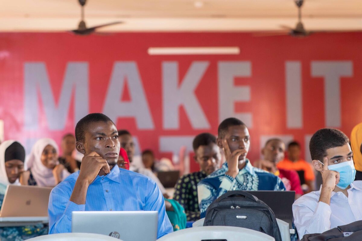 Bagaimana Afrika bisa menyelamatkan kekurangan bakat teknologi di dunia?